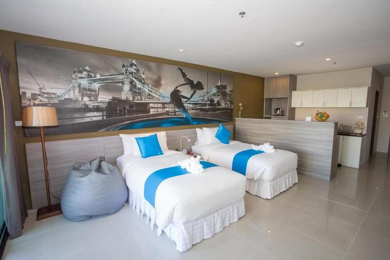 อาร์ คอน วงศ์อมาตย์ สวีท Hotel Pattaya ภายนอก รูปภาพ